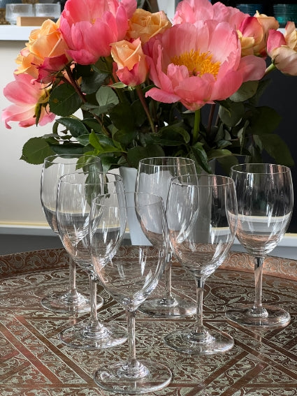 Lot de 6 verres à eau Cristal Baccarat signés très bon état.