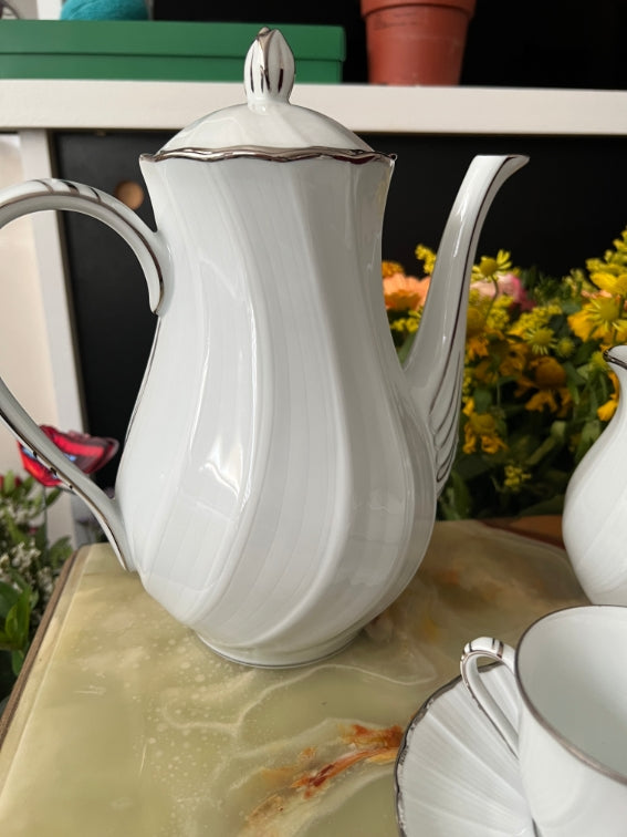 Service à café Bernardaud modèle Verdi