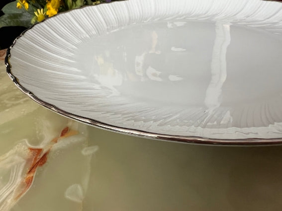 Plat rond Porcelaine de Limoges Bernardaud modèle Verdi