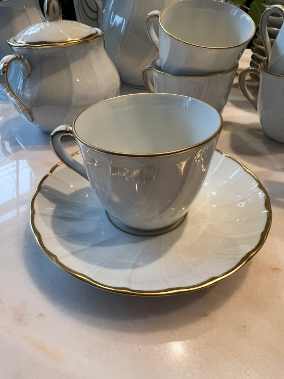Service à café Porcelaine de Limoges Bernardaud modèle Verlaine