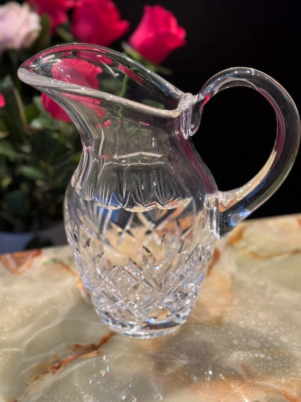 Cristal Saint Louis Pichet Broc à eau modèle Chantilly très bon état.