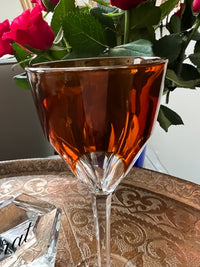 Un verre roemer Cristal Baccarat modèle Genova orange très bon état