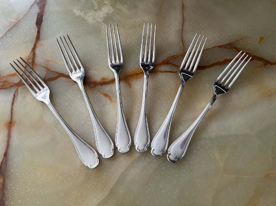 Set de 24 pièces Christofle/Alfenide modèle Pompadour métal argenté très bon état avec écrin