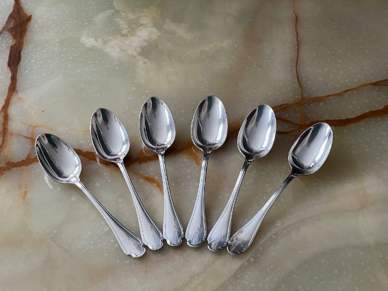 Set de 24 pièces Christofle/Alfenide modèle Pompadour métal argenté très bon état avec écrin