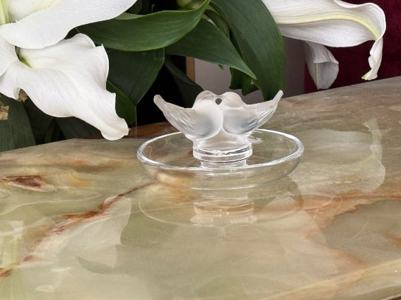 Baguier cristal Lalique deux colombes