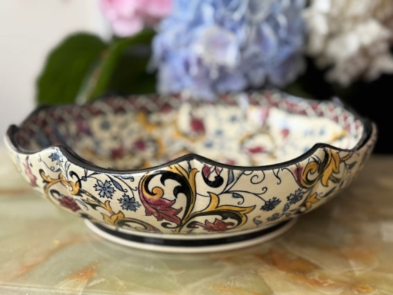 Plat melonnière faïence de Gien décor Moyen Age diamètre 27 cm