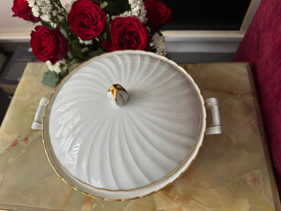 Soupière/Légumier Porcelaine de Limoges Bernardaud modèle Verlaine
