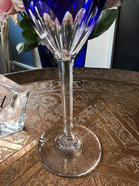Un verre roemer Cristal Baccarat modèle Genova bleu très bon état