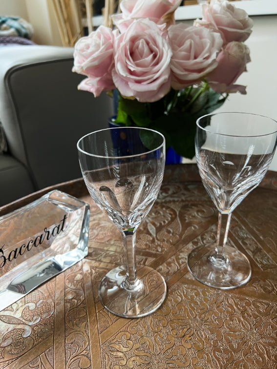 Lot de 2 verres à vin 15 cm Cristal Baccarat modèle Genova très bon état