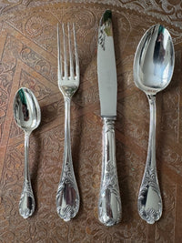 Set de 24 pièces Christofle modèle Marly métal argenté très bon état avec écrin