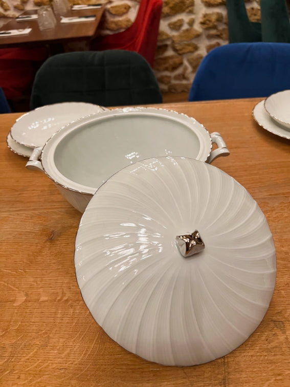 Soupière / Légumier Porcelaine de Limoges Bernardaud modèle Verdi