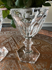 Set of 2 Baccarat Harcourt crystal red wine glasses excellent condition 13.5 cm