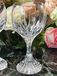 Lot de 2 verres à vin Cristal Baccarat modèle Massena parfait état h 16,5 cm