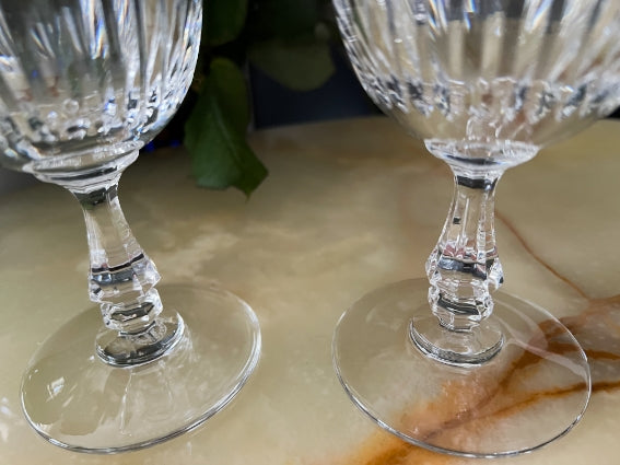 Lot de 2 verres à eau Cristal Saint Louis modèle Liane estampillés très bon état