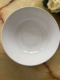 Un saladier Porcelaine de Limoges Bernardaud modèle Antinea Anthracite