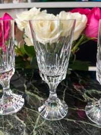 Lot de 4 verres à vin Cristal Baccarat modèle d'Assas très bon état h 16,5 cm