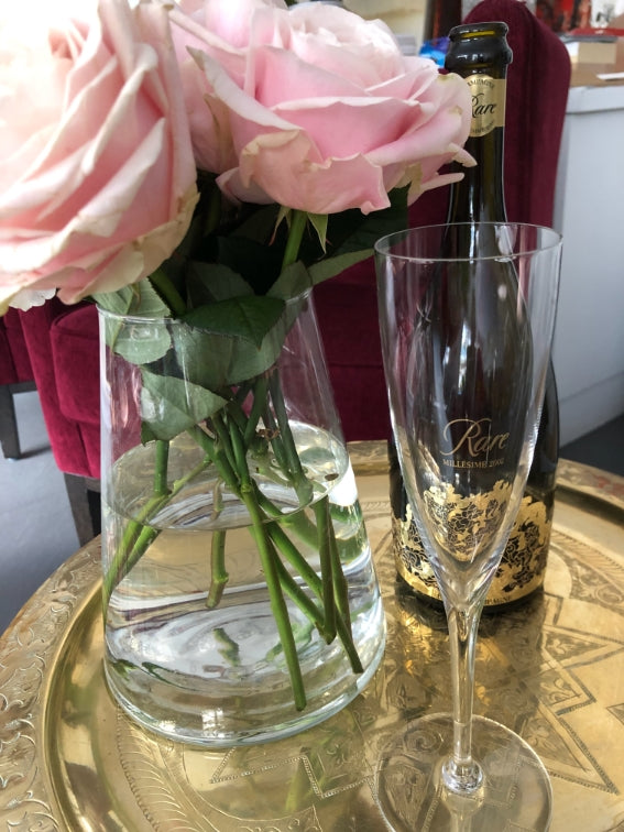5 Flûtes à champagne Baccarat modèle Dom Pérignon - Arts de la table 5 Flûtes à champagne Baccarat modèle Dom Pérignon - Arts de la table