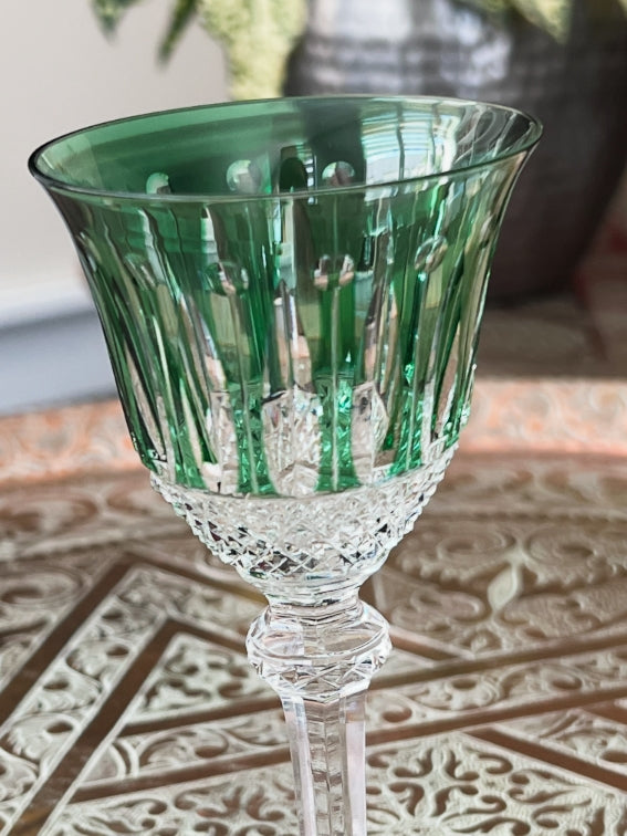 Cristal Saint Louis verre à porto/apéritif Tommy vert signé très bon état 16,5 cm