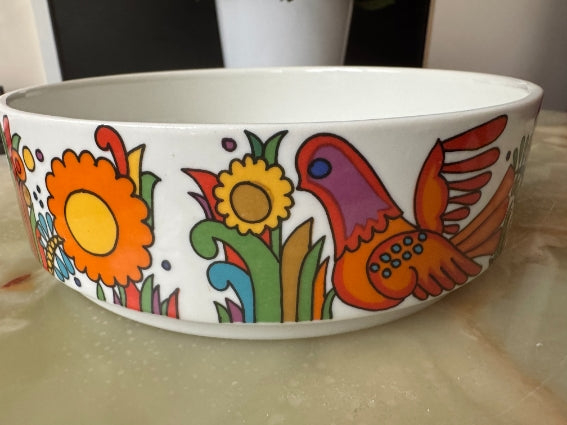 Plat rond /saladier Acapulco Villeroy et Boch très bon état diamètre 18 cm